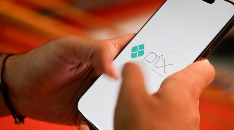 Senado aprova transferência automática de pensão alimentícia pelo Pix