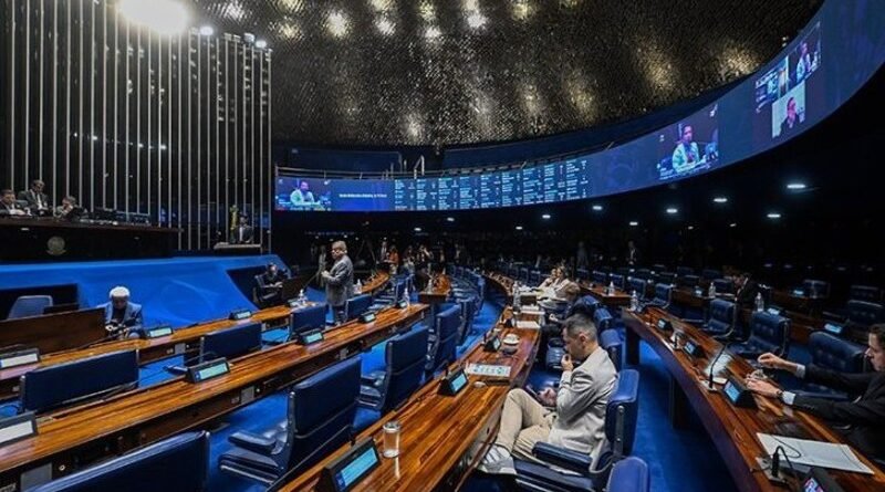 Senado discute aposentadoria de agentes e proteção à infância nesta semana