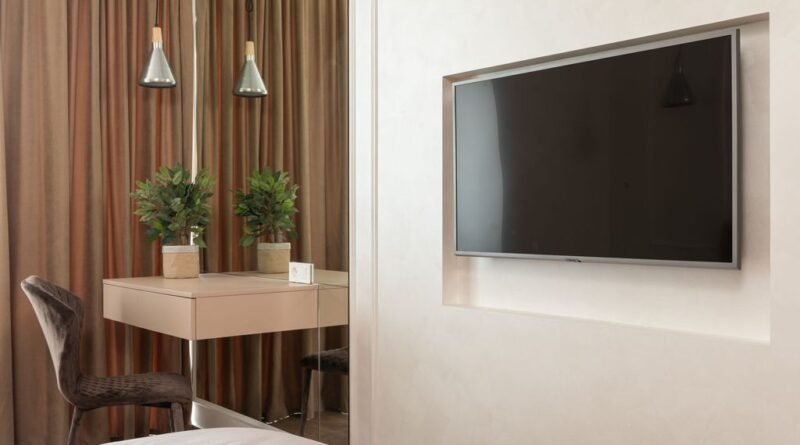 Smart TV queima tela e placa por 5 hábitos comuns e inofensivos
