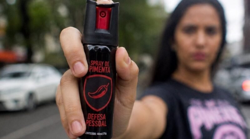Spray de pimenta é legalizado no Brasil: saiba onde comprar e os preços disponíveis