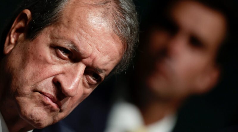 STF determina bloqueio de bens de Valdemar Costa Neto por suspeita de irregularidades em emendas de R$119 milhões