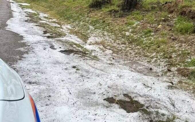 Temporal com granizo e ventos fortes causa estragos e desalojados em Eldorado do Sul e Canoas