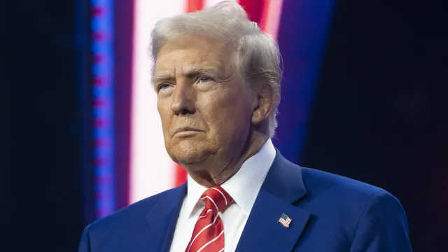 Trump condenado a indenizar escritora em US$ 5,8 milhões por abuso sexual