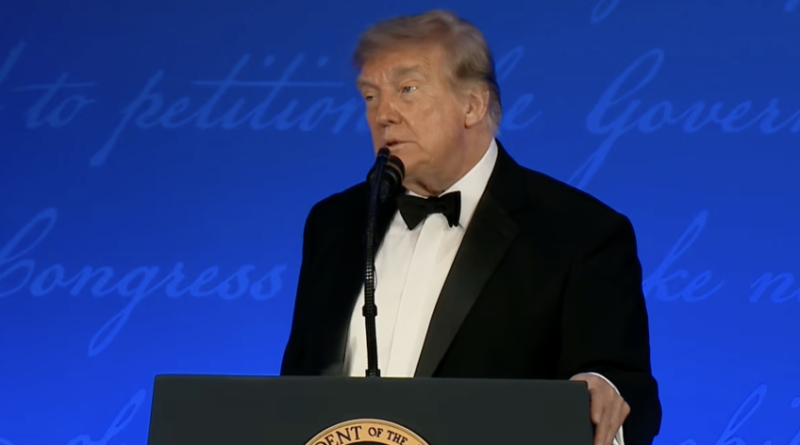 Trump se refere a Xi como amigo após mencionar interferência chinesa