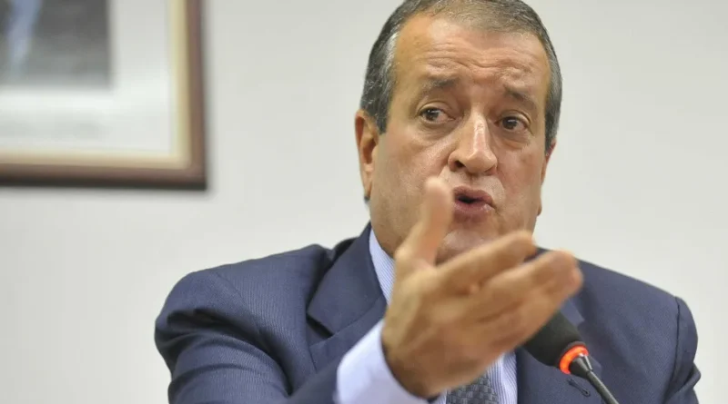 Valdemar refuta existência de cota de emendas após apoiar interferência de presidentes de partidos