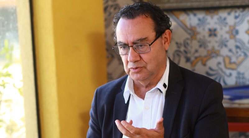 Augusto Cury ameaça processar Zuckerberg enquanto Instagram do candidato alcança quase 2 milhões de seguidores