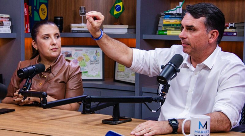 Campanha de Flávio Bolsonaro apresenta sete novos membros para a equipe econômica