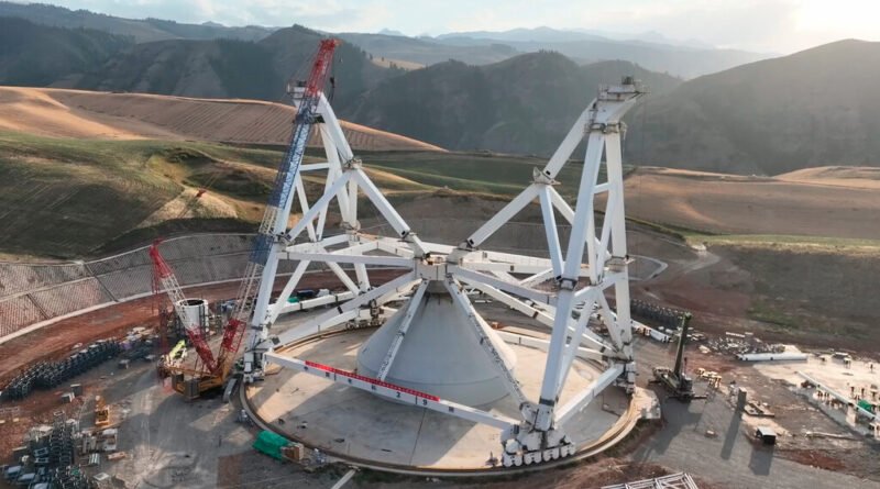 China inaugura radiotelescópio de 110 metros com precisão extrema capaz de detectar objetos a 3,3 km de distância