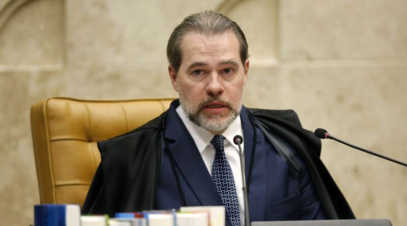 Decisão de Dias Toffoli suspende campanha de Renan Santos e destaca principais pontos