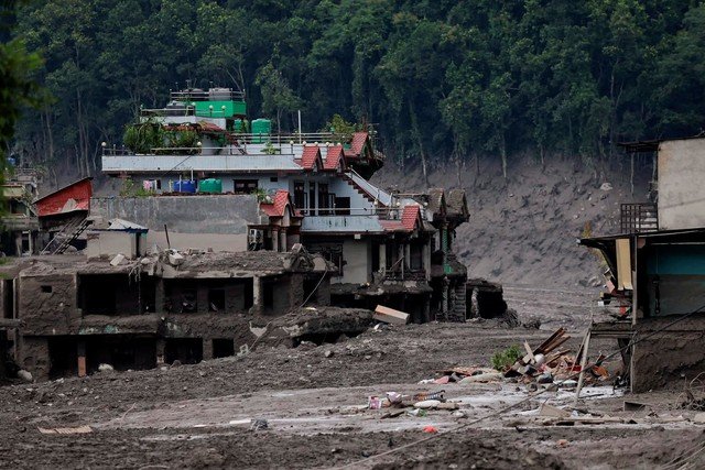 Enchentes no Nepal: Tragédia deixa 675 mortos e reconstrução pode chegar a R$ 26 bilhões