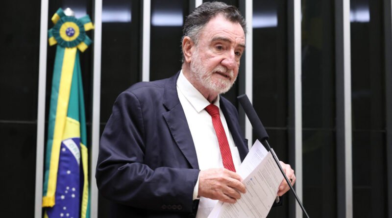 Federação Rede-PSOL desiste de apoiar Kalil e anuncia aliança com Patrus Ananias em Minas Gerais