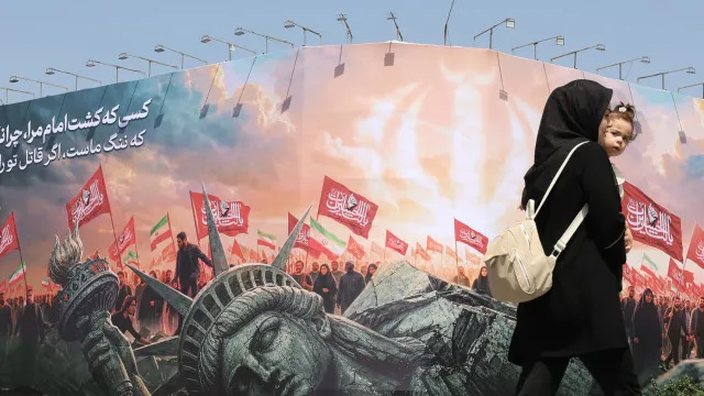 Guarda Revolucionária anuncia reabertura do estreito de Ormuz sob condições dos EUA