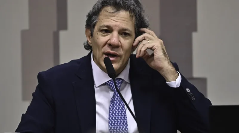 Haddad denuncia abordagem policial atípica e perseguição a motorista após evento realizado ontem