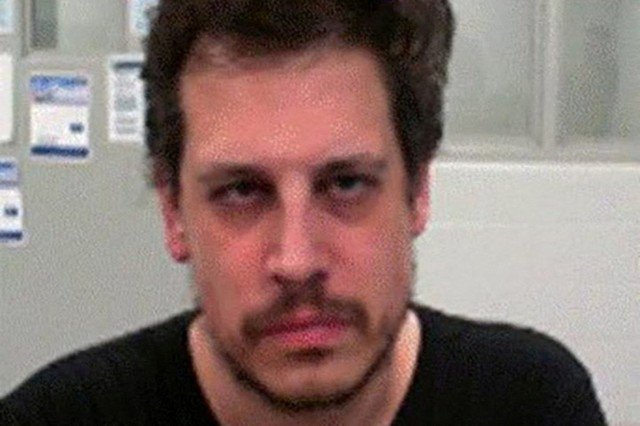 Influencer Milo Yiannopoulos, defensor das deportações em massa de Trump, é preso e deportado pelo ICE nos EUA