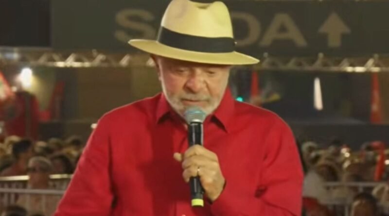 Lula afirma que é possível vencer eleições com mentiras, mas governar de forma desonesta é inviável