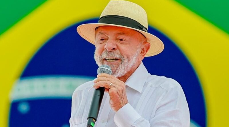 Lula afirma que votar contra a PEC 6x1 é prejudicial aos trabalhadores