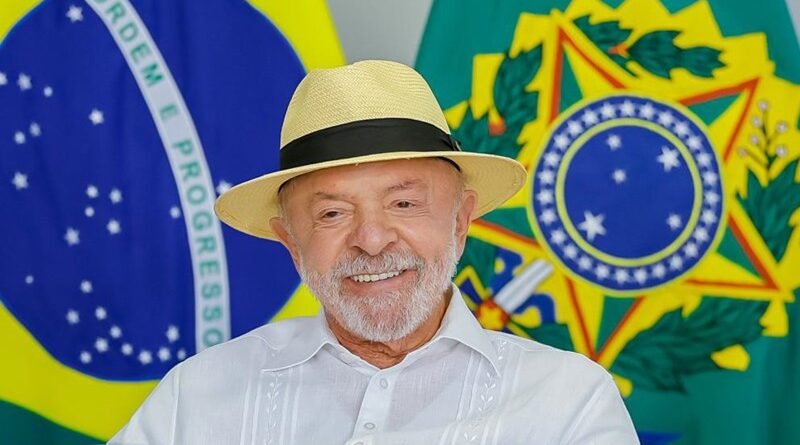 Lula assina decretos para descarbonização e transição energética