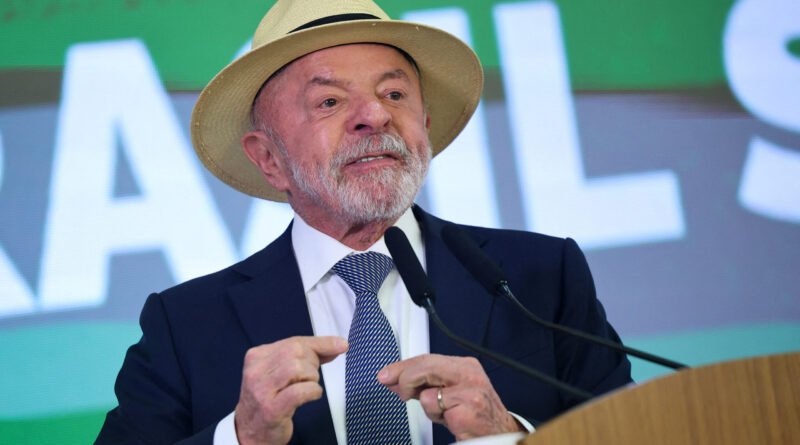 Lula desafia Trump e Milei afirmando que a extrema direita não retornará