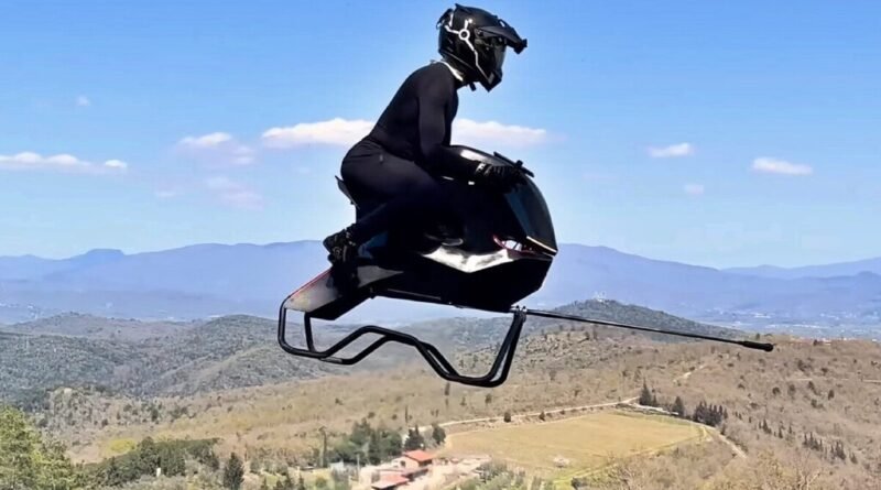 Motocicleta voadora é lançada no mercado com velocidade de 200 km/h, mas preço pode desestimular compradores