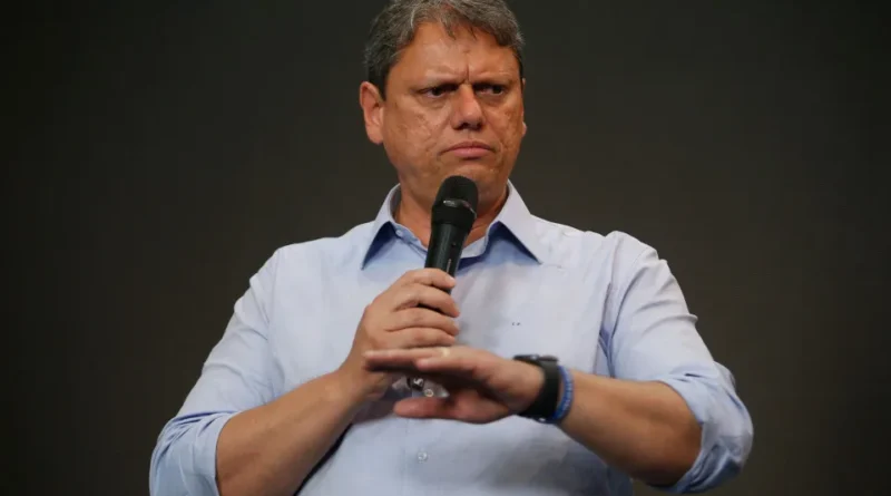 MPE exige explicações do governo Tarcísio sobre ação da PM contra motorista de Haddad em cinco dias