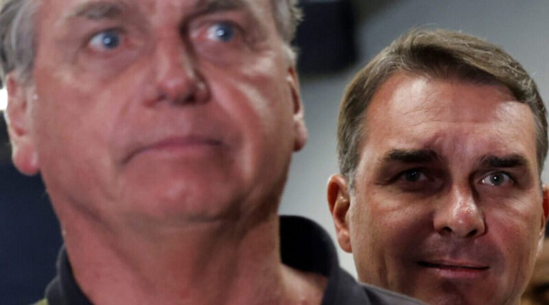 PGR solicita ao STF a manutenção da proibição de visitas de Flávio a Jair Bolsonaro