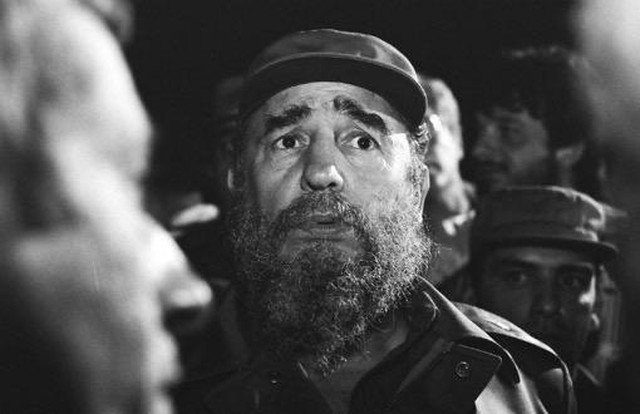 Raúl Castro Faz Retorno Emocionante em Homenagem ao Irmão Fidel em Havana