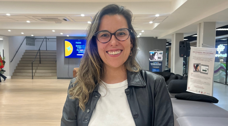 Redes sociais transformam a dinâmica das campanhas eleitorais, analisa Juliane Pimentel