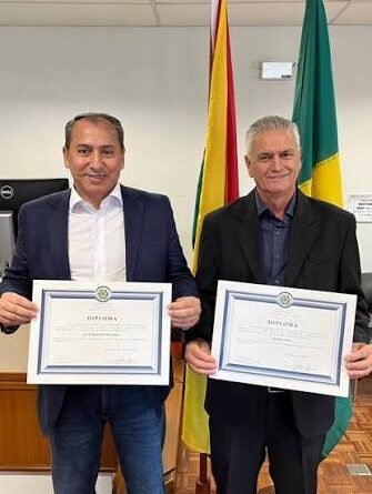 TRE-RS anula diplomas de prefeito e vice de Arroio do Sal