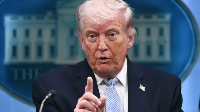 Trump divulga mapa que classifica Estreito de Ormuz como território dos Estados Unidos