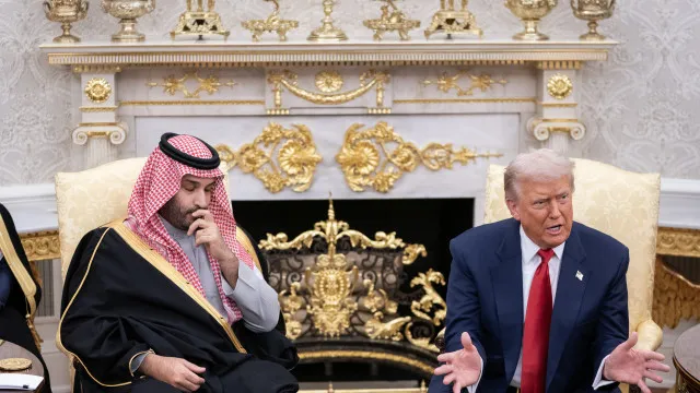 Trump suspende ataques em vista de novo acordo