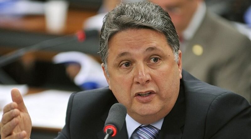 TSE permite que Anthony Garotinho reinicie campanha para o governo do Rio