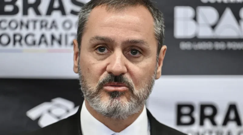 Andrei Rodrigues reassume comando da PF após decisão de Dino