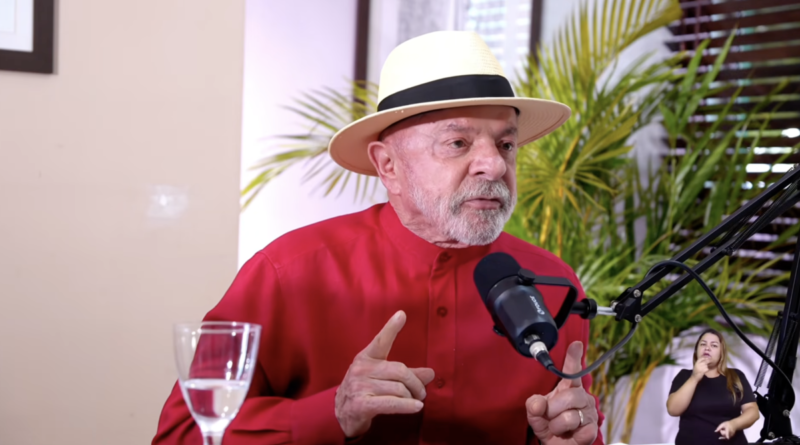 Camilo se destaca na Educação e é elogiado por Lula