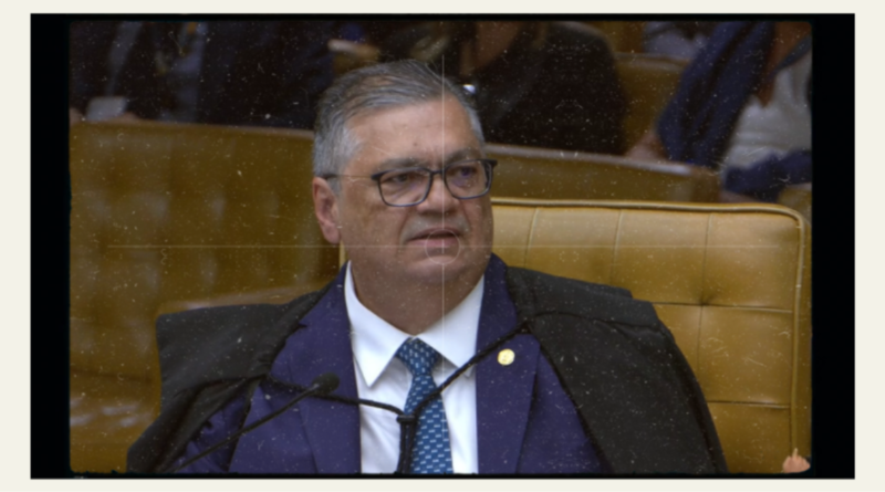 Dino manifesta indignação contra supostas sanções dos EUA e as classifica como ilegítimas