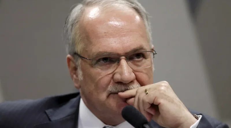 Fachin suspende sessão plenária do STF marcada para esta quarta-feira, 9