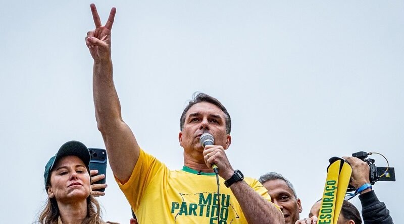 Flávio atinge 46% e Lula 45% em possível segundo turno, aponta pesquisa BTG/Nexus
