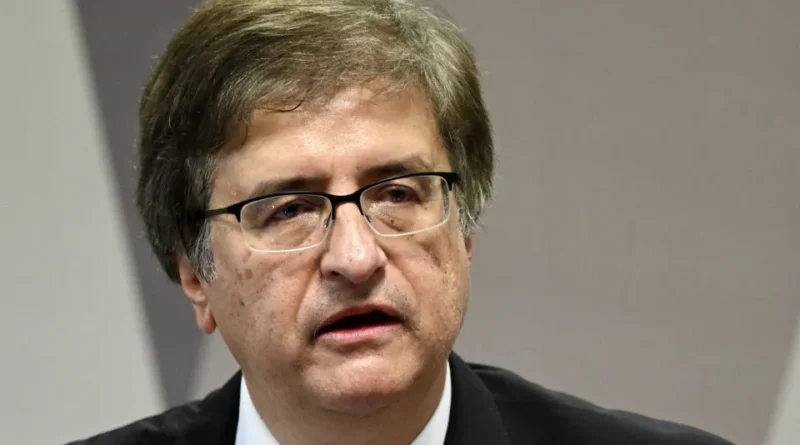 Gonet nega amizade com Vorcaro e afirma ter conversado apenas uma vez com ex-dono do Master no STF