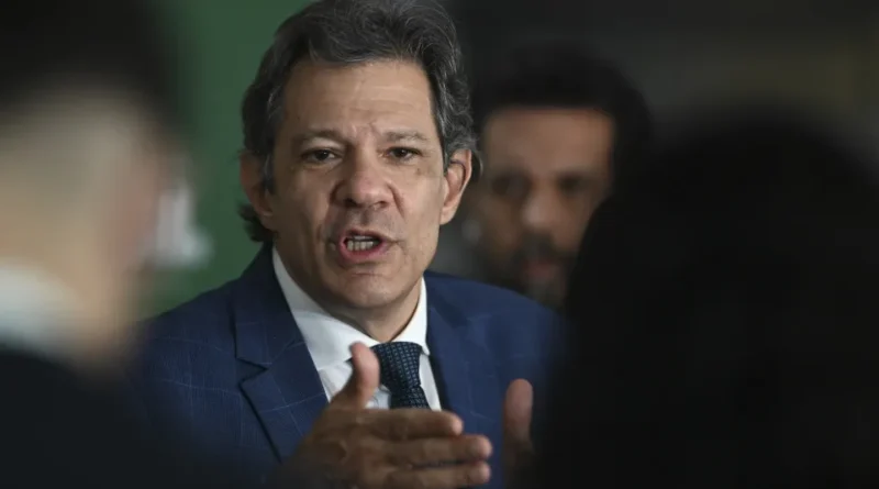 Haddad critica Vorcaro e estabelece ligação com Tarcísio e apoiadores de Bolsonaro