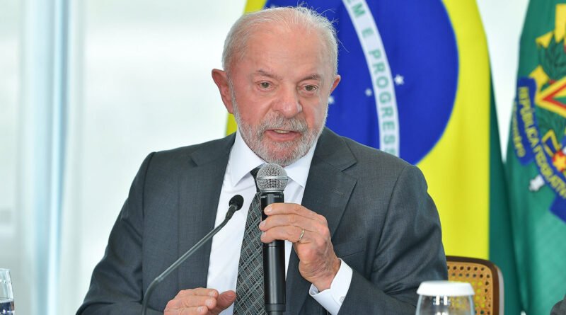 Lula afirma a Trump que Brasil rejeitará ingerência nas eleições