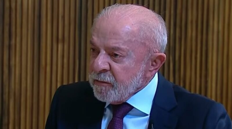 Lula apoia ação de Fachin e pede investigação sobre Moraes