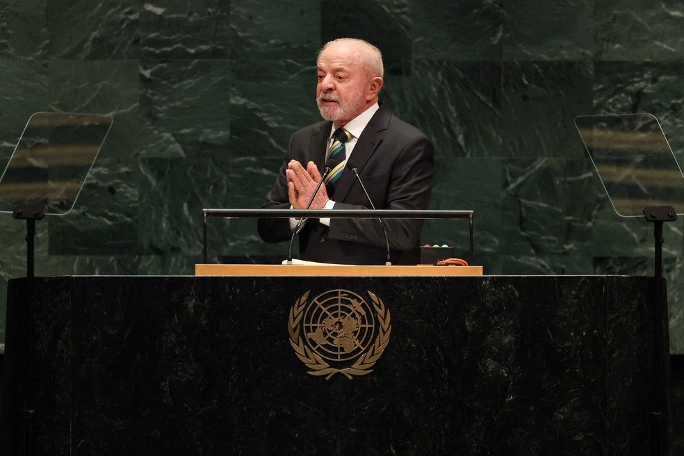O presidente do Brasil, Luiz Inácio Lula da Silva, discursa durante a 81ª Assembleia Geral das Nações Unidas na sede da ONU em Nova York, em 22 de setembro de 2026.