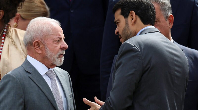 Lula se encontra com ministros para debater afastamento de Andrei Rodrigues
