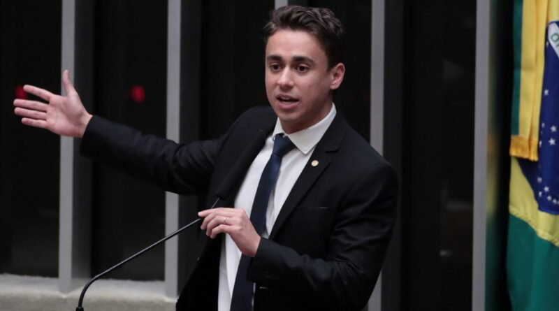 Nikolas Ferreira se refere a Vorcaro como 'lindão' e pede liberação de ativo em áudio, segundo site