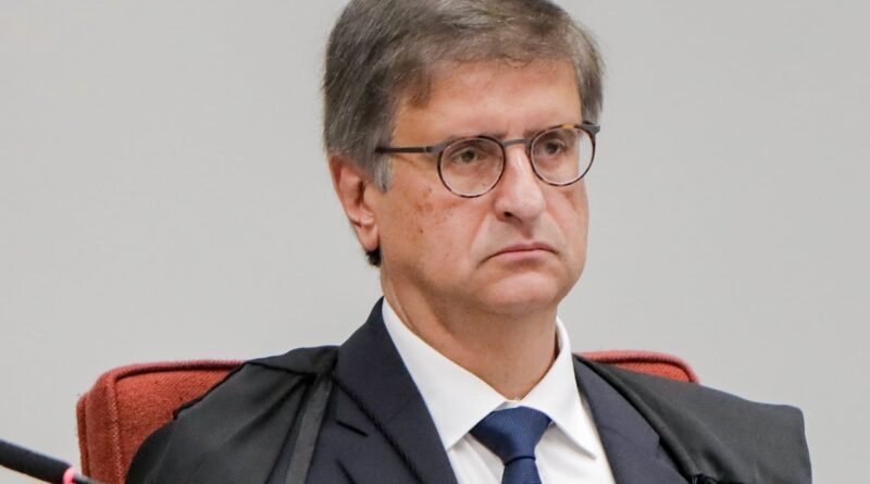 PGR solicita arquivamento de depoimento de Vorcaro sobre intimidação