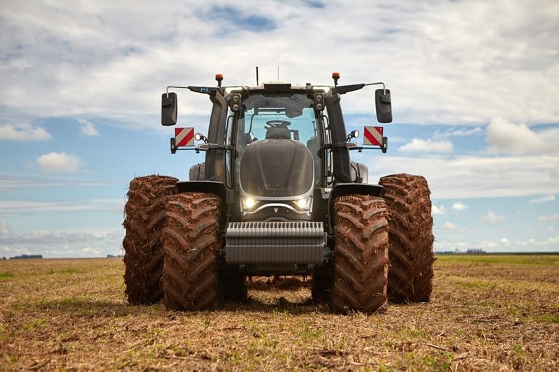 Trator Valtra