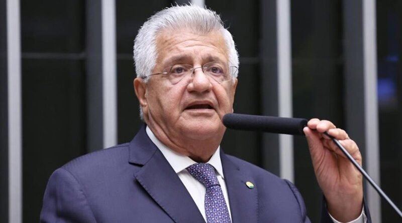 Projeto estabelece prazo para partidos divulgarem regras antes das eleições