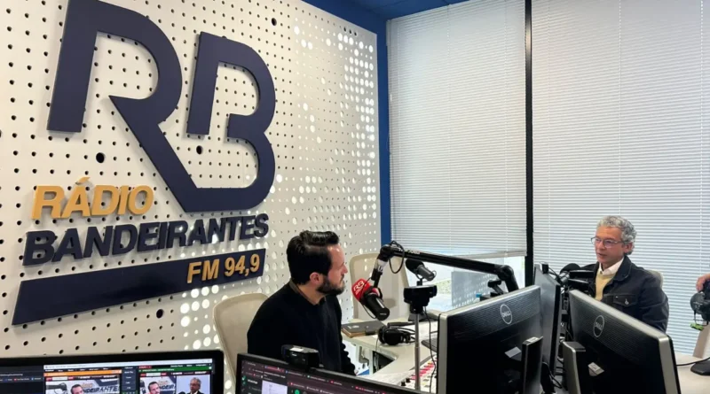 Rádio Bandeirantes realiza entrevistas com candidatos ao Senado na programação das eleições