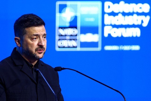 Rússia Lança Ofensiva em Kiev Antes da Chegada de Enviados dos EUA, Revela Zelensky