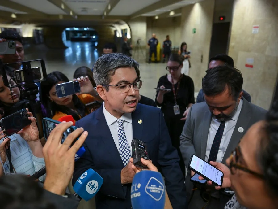 Senado posterga votação da PEC que extingue a escala 6×1 devido à ausência de apoio suficiente