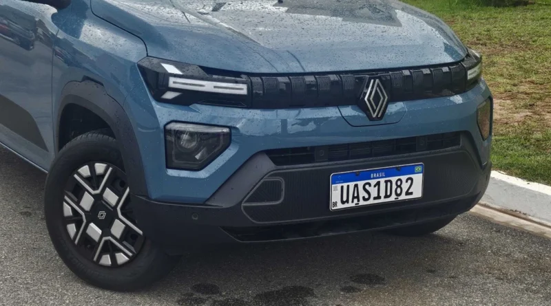 Troca da placa cinza do carro pela padrão Mercosul: qual é o custo?